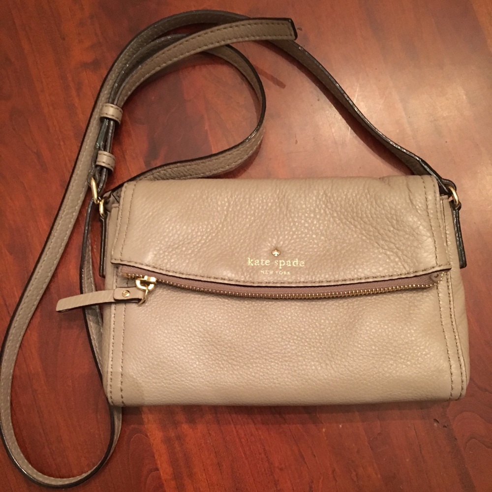 KATE SPADE Cobble Hill Mini Carson Crossbody